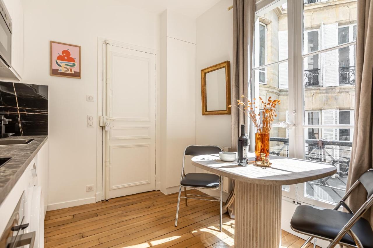 Sweett - Pavillon Madeleine Apartamento Paris Exterior foto